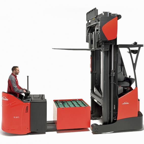 Linde R17 X HD reachtruck batterijwissel met een T20