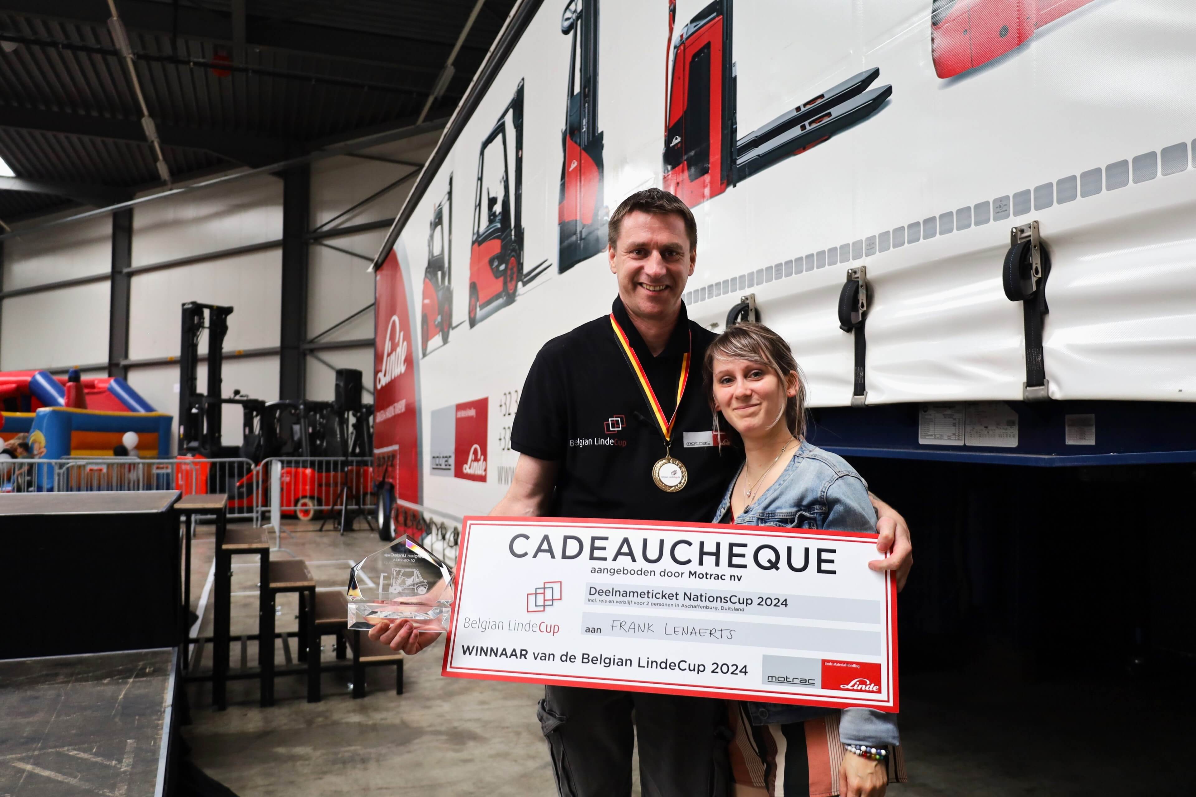 Winnaar Frank Lenaerts en partner