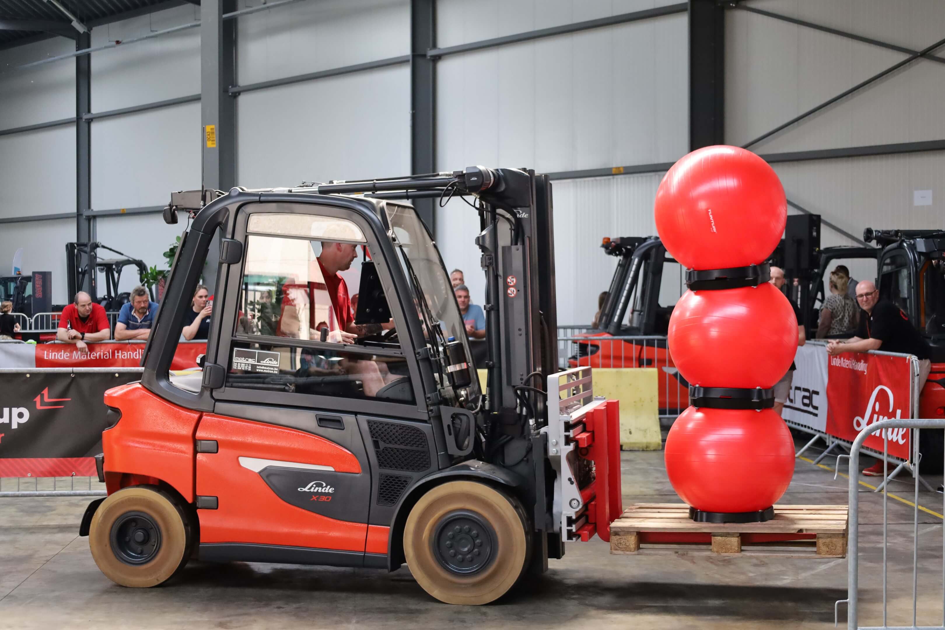 Laatste rechte lijn finaleproef Jimmy Vleminx Belgian LindeCup 2025