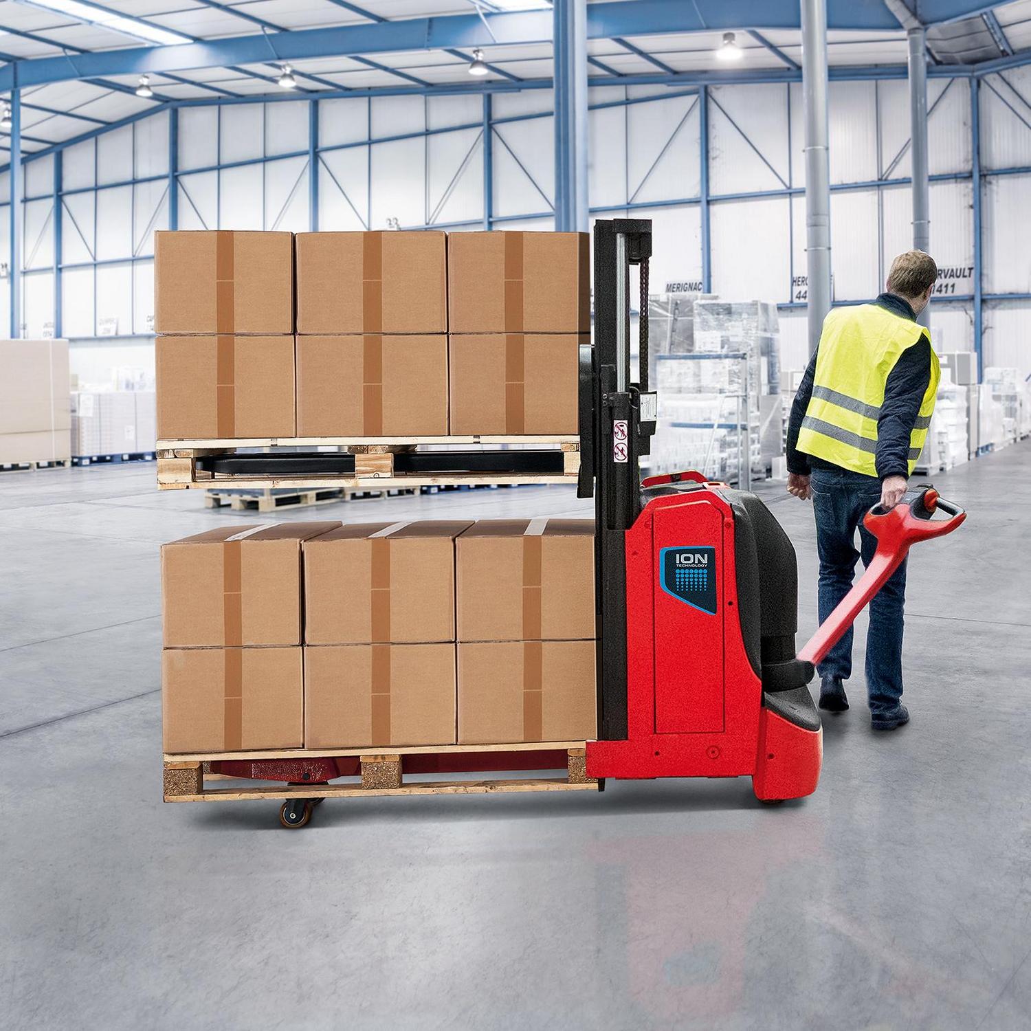 Linde dubbele stapelaar lithium ion binnen
