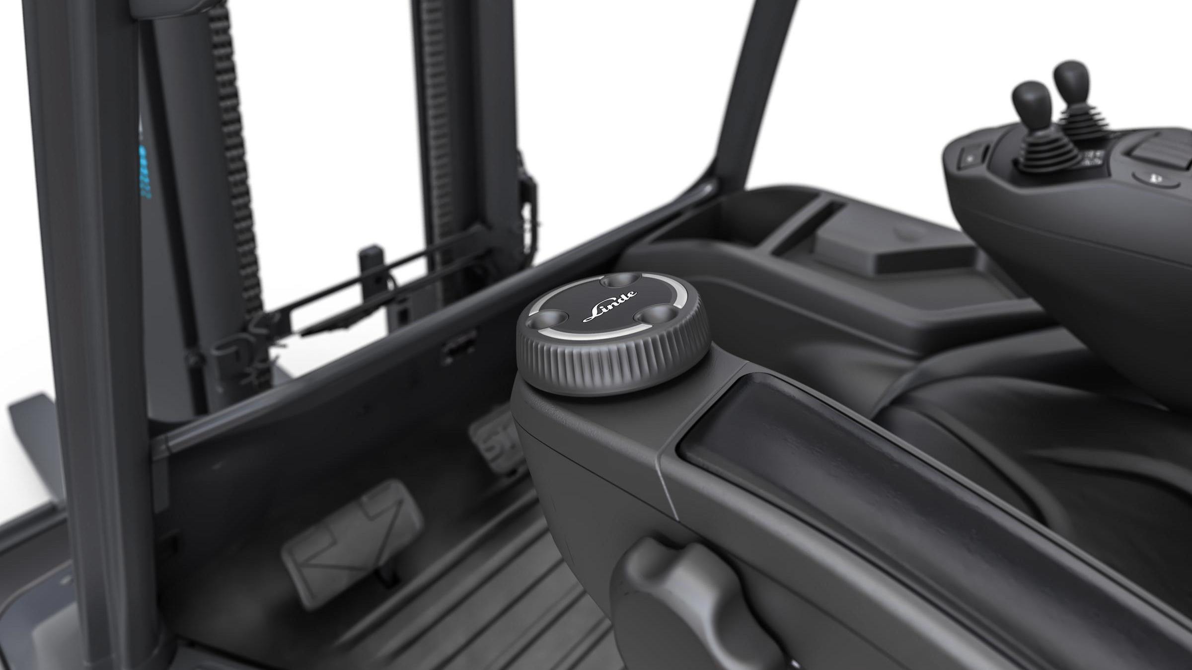 Linde Steer Control detail miniwheel op elektrische heftruck Linde X30
