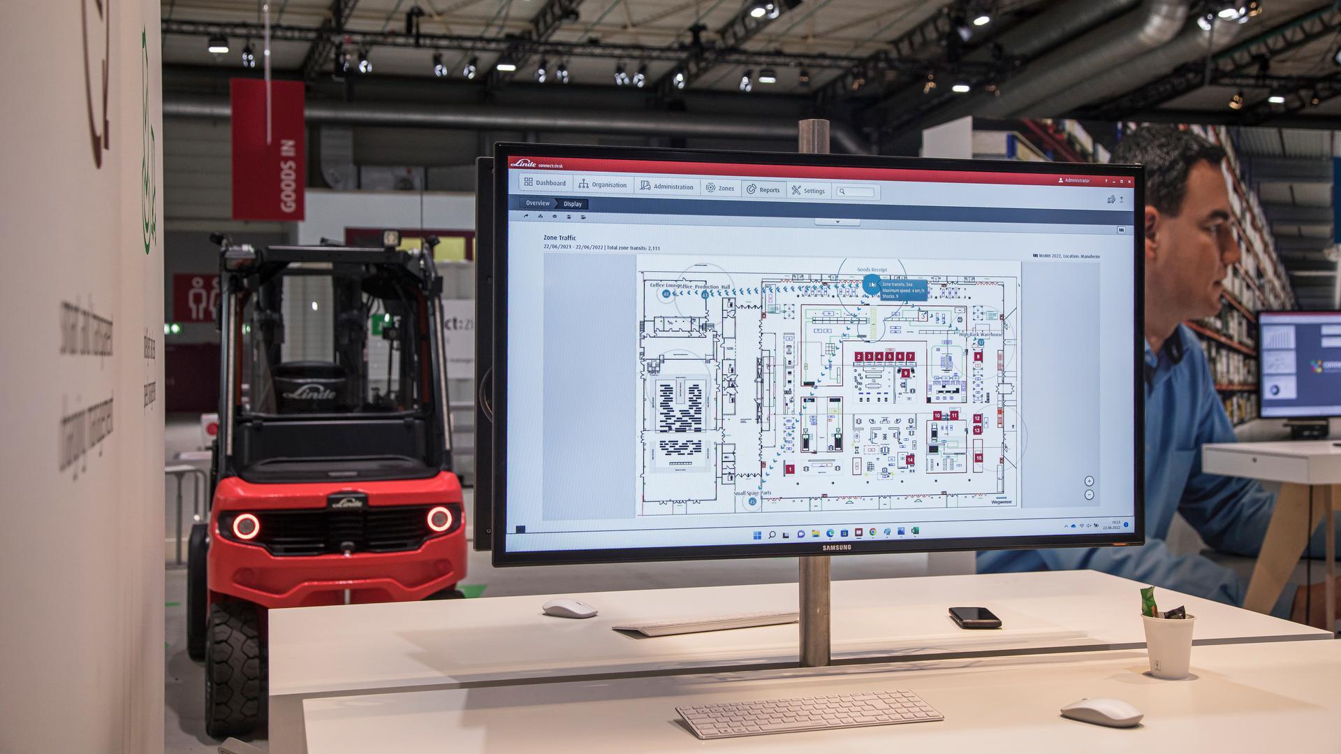 Computerscherm met Linde vlootbeheersysteem