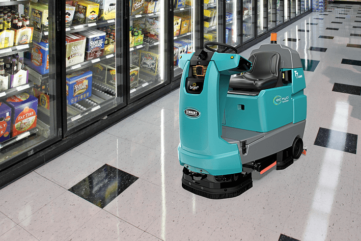 Schropzuigmachine 17 AMR in supermarkt - Eerste autonome schrobzuigmachine van Tennant