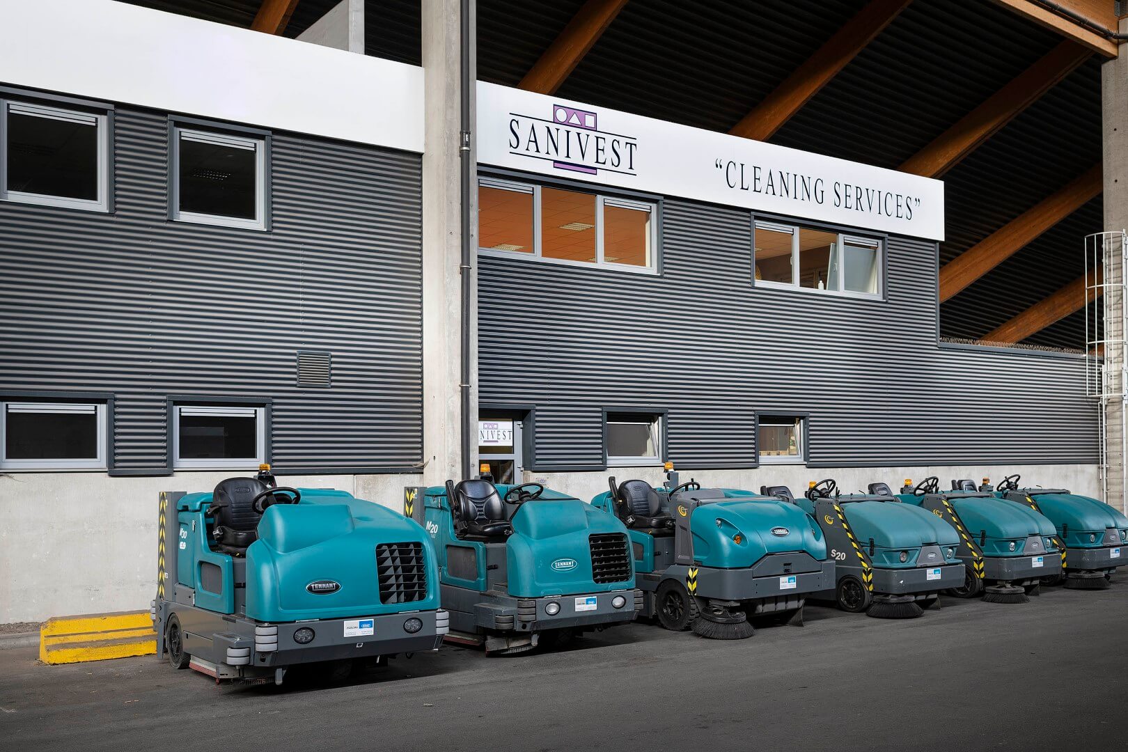 Overzicht veegmachines Sanivest